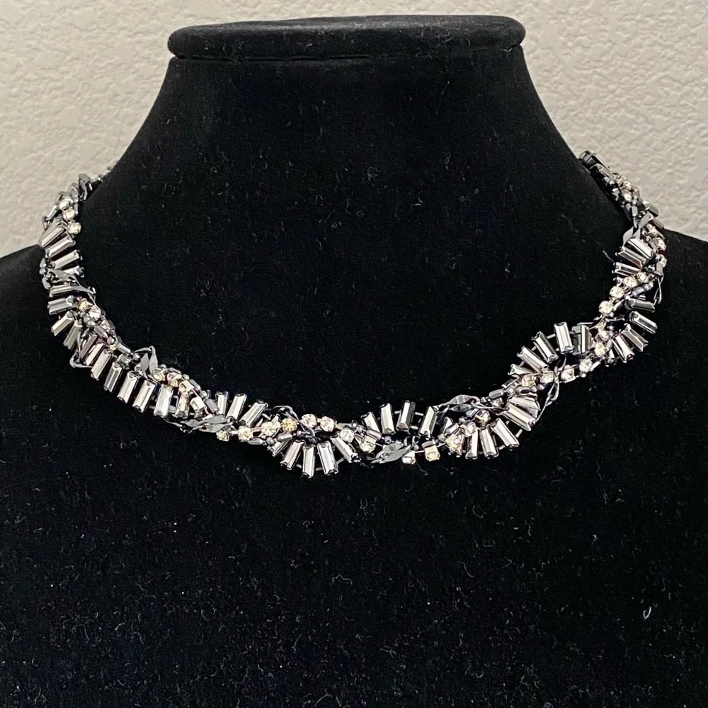EXPRESS Necklace Rhinestones Statement - Picture 1 of 7